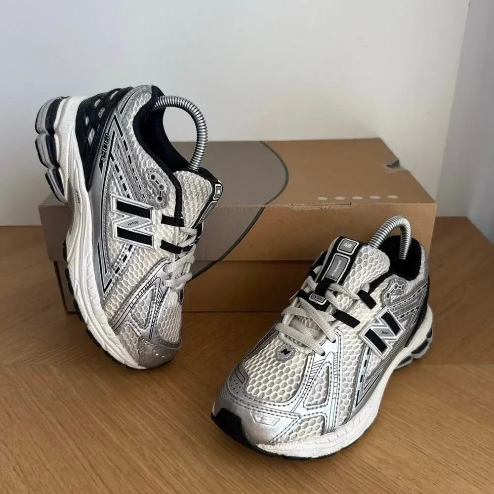 New Balance 1906 R ‘Metallic Silver/Black’ Kids Sneakers- SZ 1 Y